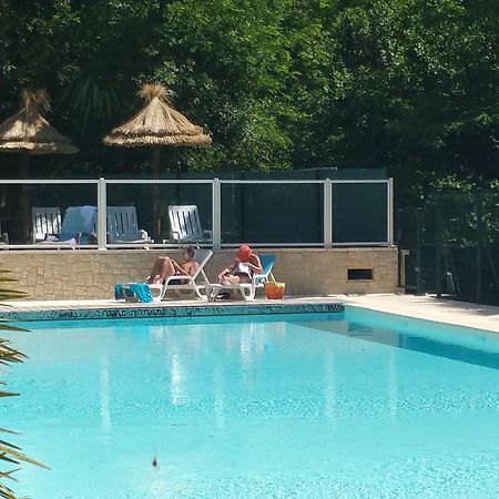 Camping Les Sources Saint-Jean-du-Gard Exterior photo