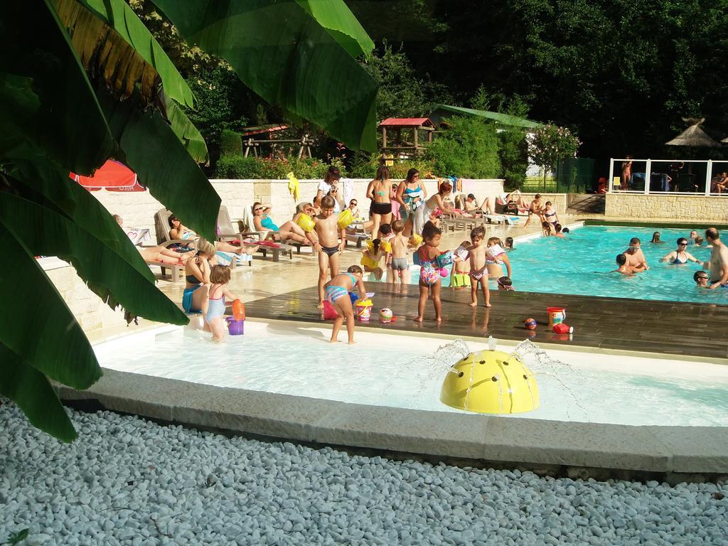 Camping Les Sources Saint-Jean-du-Gard Exterior photo