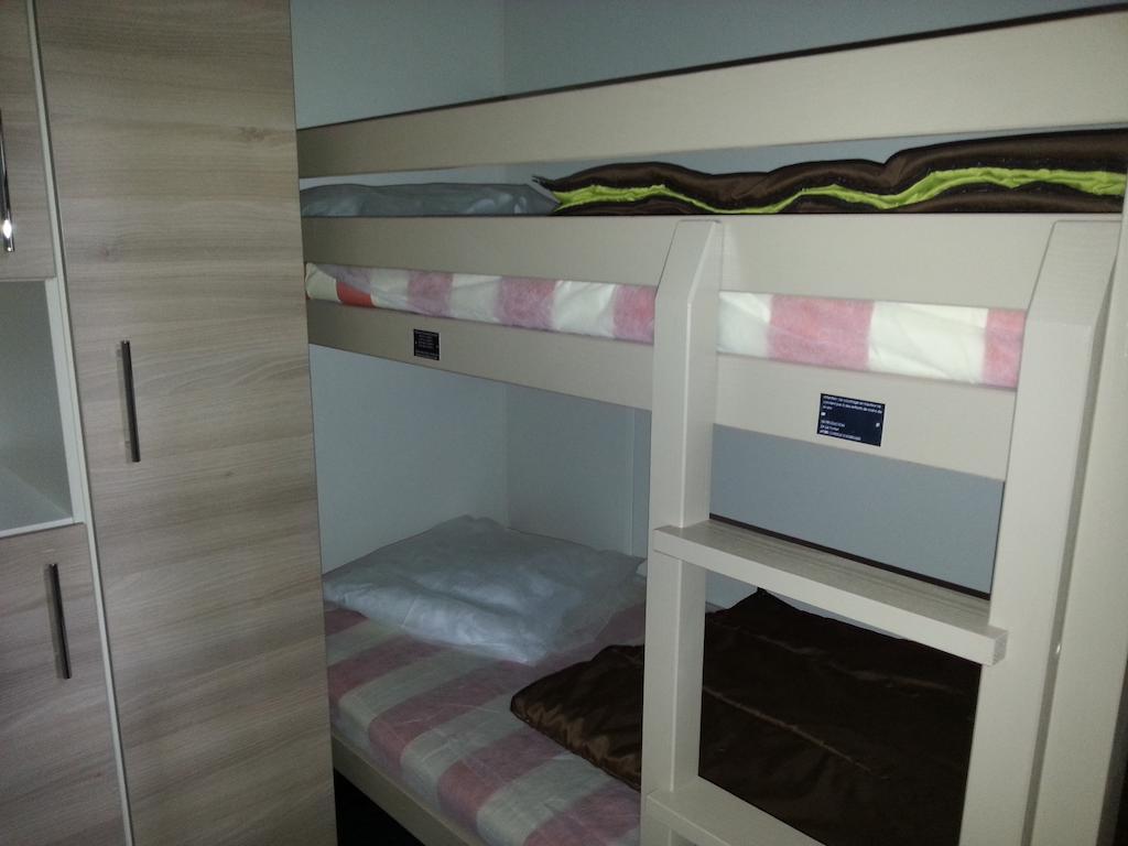 Camping Les Sources Saint-Jean-du-Gard Room photo